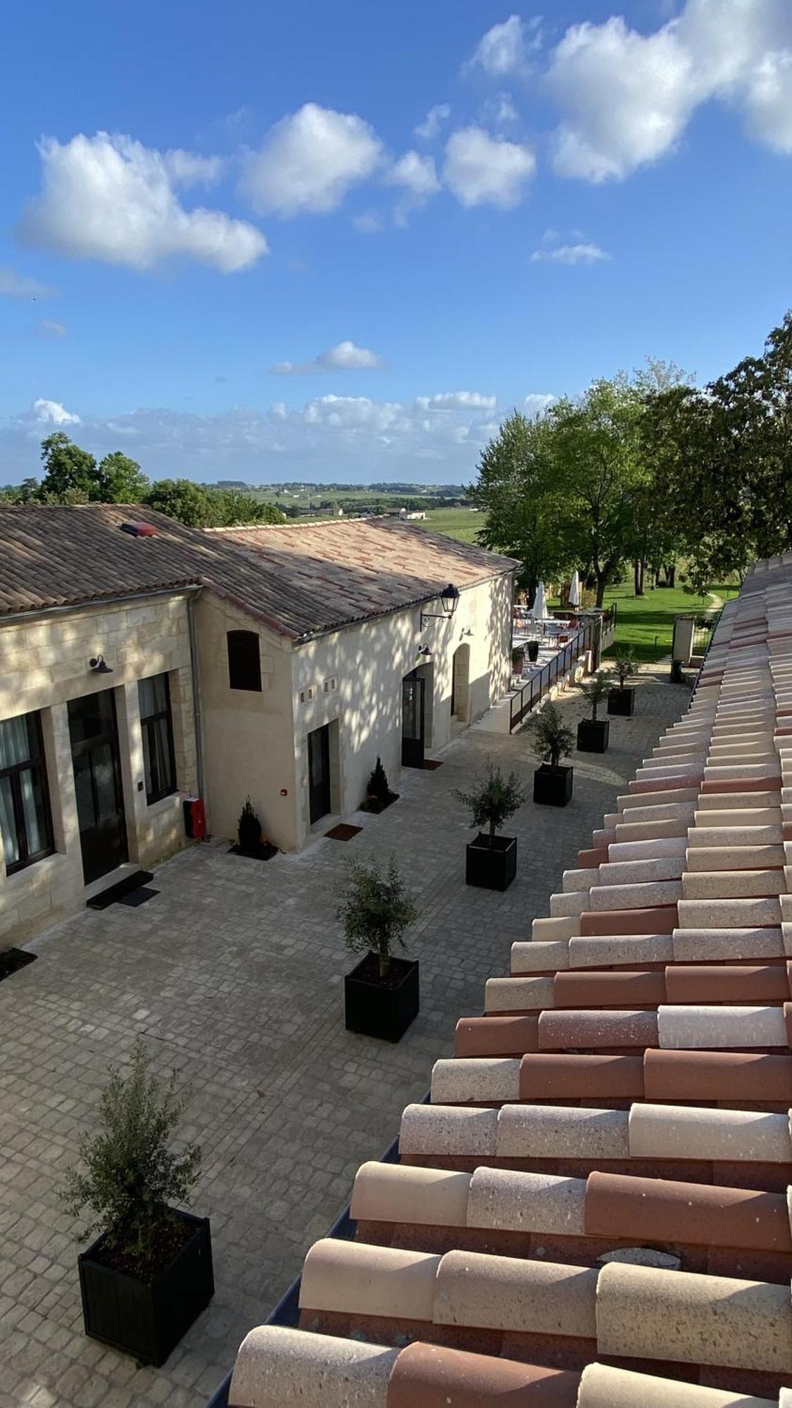 Hotel Aux Ducs De Sienne Montagne  Esterno foto